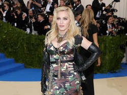 Rahasia Wajah Awet Muda Madonna