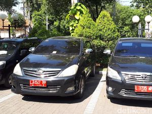 Ini Pesan Wawali Surabaya Soal Pengembalian Mobil Dinas Ini Pesan Wawali Surabaya Soal Pengembalian Mobil Dinas