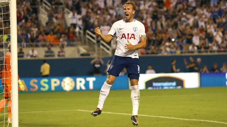 Diidamkan Conte, Kane Cuma Fokus ke Tottenham Diidamkan Conte, Kane Cuma Fokus ke Tottenham
