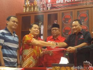 Mantan Pangdam Ambil Formulir Bakal Cawagub Jateng di PDIP