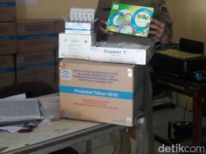 Pemkab Madiun Siapkan 11 Ribu Kondom Kendalikan Kelahiran Anak Pemkab Madiun Siapkan 11 Ribu Kondom Kendalikan Kelahiran Anak
