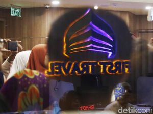 Biaya Umrah First Travel Terlalu Murah, OJK: Harusnya Curiga Biaya Umrah First Travel Terlalu Murah, OJK: Harusnya Curiga