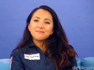 Shaesta Waiz, Pilot Cantik Afghanistan Pertama yang Terbang Keliling Dunia