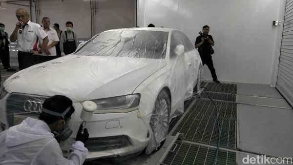 Bengkel Perbaikan dan Pengecatan Mobil AUTOGLAD