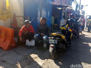 Angkot Mogok Operasi di Sukabumi, Ojek Pangkalan Panen Rezeki Angkot Mogok Operasi di Sukabumi, Ojek Pangkalan Panen Rezeki