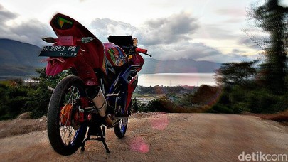 Yamaha Vixion Jari-jari, Dicat Pink Demi Sang Pacar