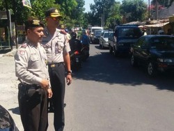 Usut Pria Bogem Perempuan Gara-gara Diklakson, Polisi Cek TKP