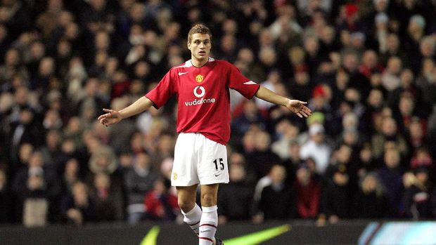 Picture taken 25 January 2006 shows Manchester United's Nemanja Vidic who made his debut in the English League Cup match against the Blackburn Rovers at Old Trafford in Manchester. AFP PHOTO/PAUL ELLIS / AFP PHOTO / PAUL ELLIS