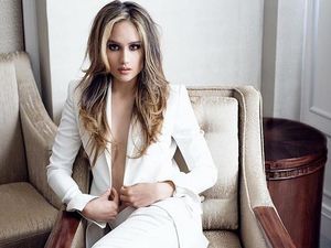 Cinta Laura Makin Seksi Aja Sih!