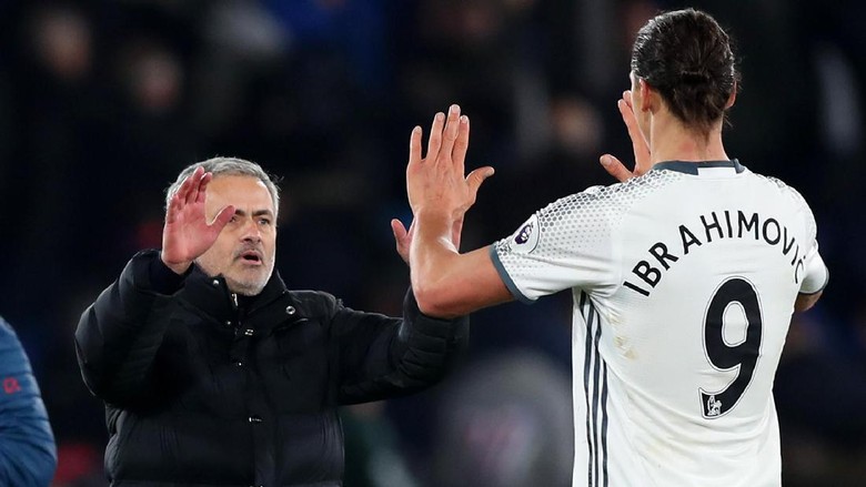 Sabar Zlatan, Kamu Duduk di Bench Dulu