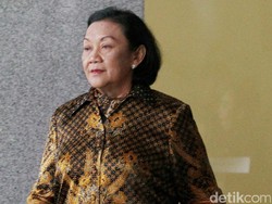 Usai Diperiksa KPK, Eks Sekjen Kemendagri Tak Banyak Bicara