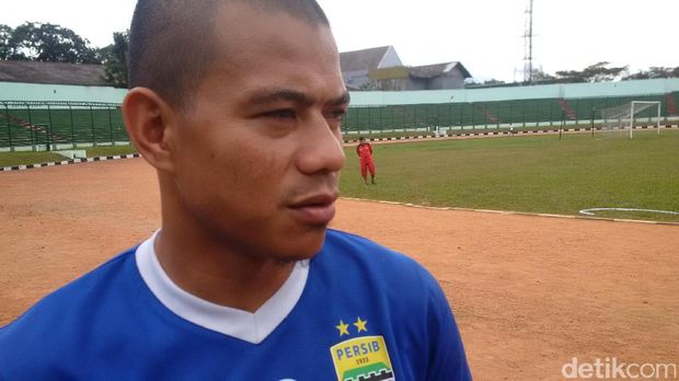 Persib Tanpa Bobotoh Saat Hadapi PS TNI, Tantan: Pengaruh ke Mental