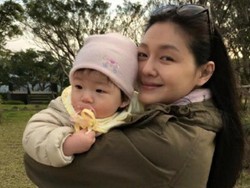 Hampir Meninggal, Barbie Hsu Cerita Pengalamannya Lahirkan Anak Kedua