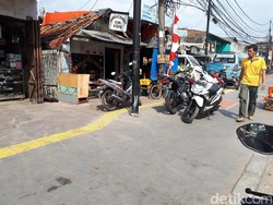 Bulan Tertib Trotoar, Masih Ada Parkir Liar di Blok G Tanah Abang
