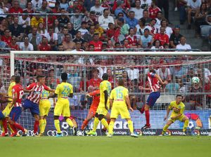 Napoli Kalah, Sarri Sedikit Marah