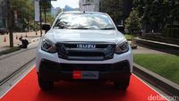 Isuzu mu-X Punya Tampang Baru