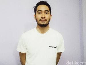 Jeje, Adip Ipar Raffi Ahmad Ramaikan Bursa Pilbup Bandung Barat 2024 Jeje, Adip Ipar Raffi Ahmad Ramaikan Bursa Pilbup Bandung Barat 2024