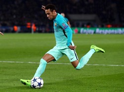 Iming-iming Rp 11,4 M Sepekan dari PSG untuk Neymar