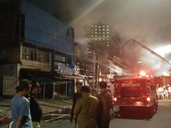 Kebakaran di Kebon Kelapa, 1 Ruko Ludes dan 3 Lainnya Terdampak