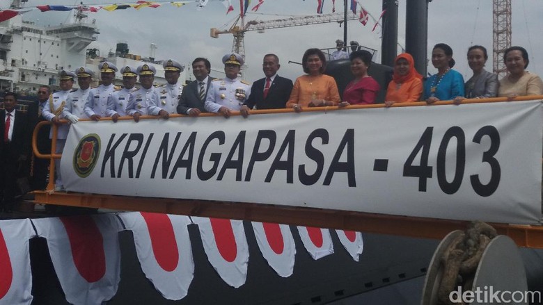 Menhan Resmikan KRI Nagapasa-403 Jadi Kapal Perang Indonesia