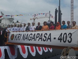 Menhan Resmikan KRI Nagapasa-403 Jadi Kapal Perang Indonesia