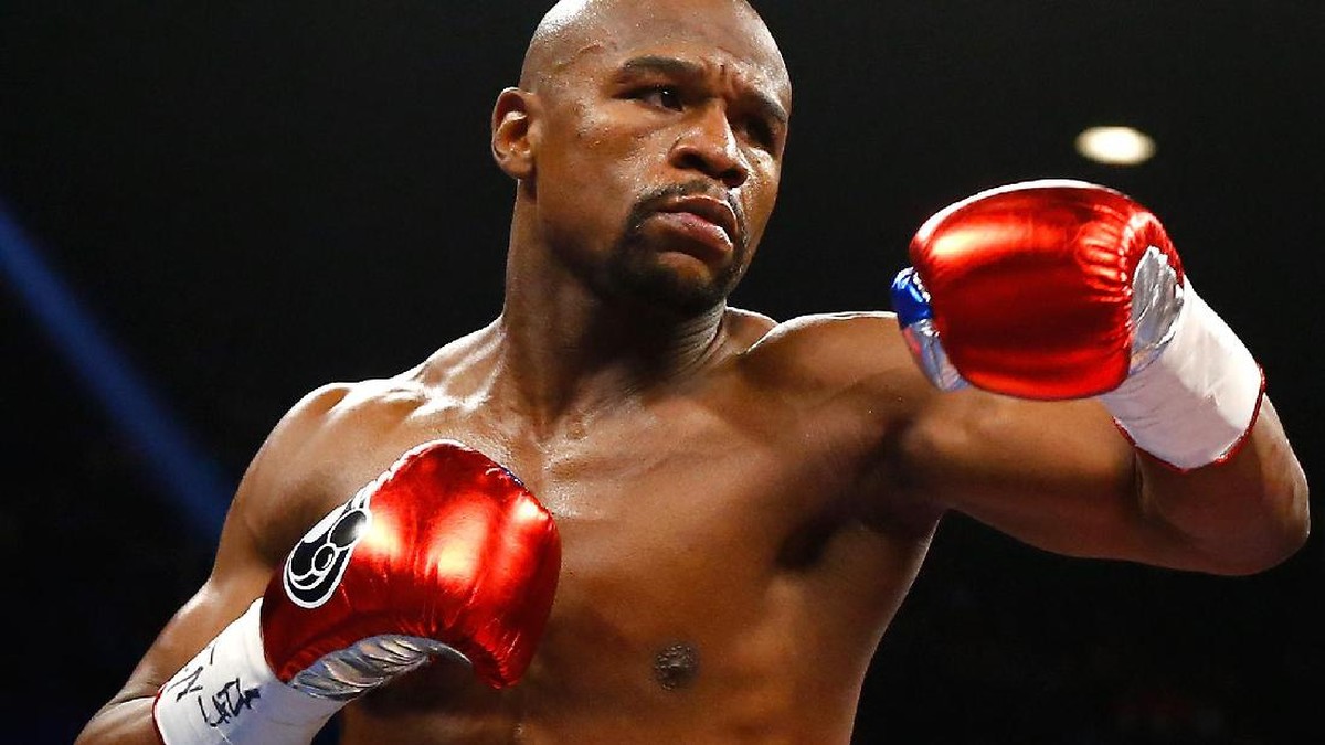 Floyd Mayweather Jr. membuka peluang membeli Newcastle dan merekrut Ronaldo. (Foto: Al Bello/Getty Images)