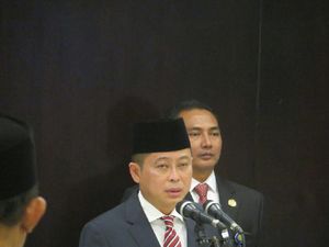 Lantik Pejabat Baru, Jonan Minta Pengembangan Listrik EBT Dipacu