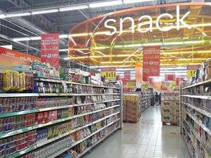 Beli 2 Gratis 1 Makanan Ringan Hingga Sabun di Transmart Carrefour