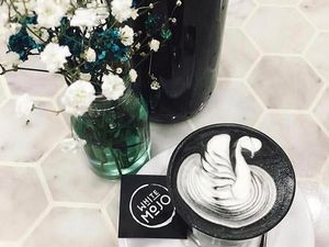 Kegemaran Minum Black Latte yang Unik Kini Sampai Melbourne