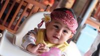 Foto: Aksi Menggemaskan Bayi-bayi Saat Makan