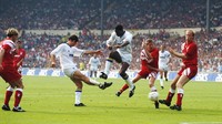 Eric Cantona menjadi top skorer Commnunity Shield dengan jumlah lima gol. Dia mencatatkannya lewat dua klub, Leeds United dan Manchester United. Satu hat-trick dicatatkan bersama Leeds. (Ben Radford/Getty Images)