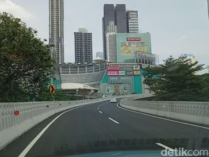 Foto: Begini Rute Nyasar Habiburokhman di Simpang Susun Semanggi