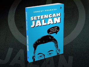 Ernest Prakasa Rilis Buku Setengah Jalan di ASEAN Literary Festival 2017