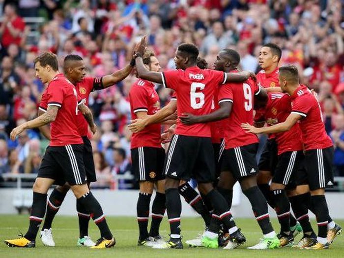 Pemain Manchester United merayakan gol ke gawang Sampdoria (Paul Faith/AFP) Pemain Manchester United merayakan gol ke gawang Sampdoria (Paul Faith/AFP)