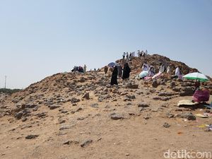 Jabal Uhud, Gunung yang Dijanjikan di Surga dan Saksi Syahidnya Para Syuhada