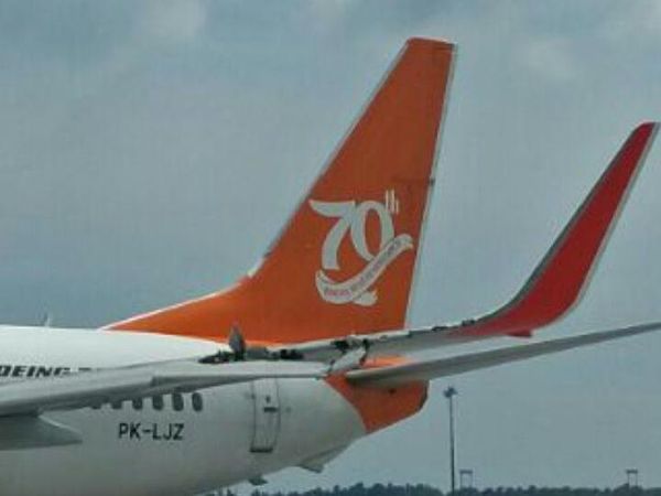 Foto: Pesawat Lion Air-Wings Air Senggolan di Bandara Kualanamu