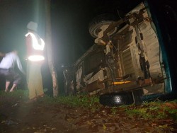 6 Kendaraan Perusahaan Dirusak Massa yang Terpicu Isu Penculikan