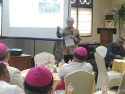 Jelang HUT ke-72 RI, Buya Syafii Berharap Indonesia Siuman