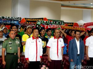 Edy Sebut Kerusuhan Suporter Terulang Bukti Ada yang Tak Beres di Tubuh PSSI