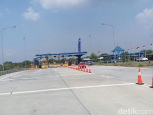 Uji Coba Gratis Tol Gempol-Bangil Belum Diminati Uji Coba Gratis Tol Gempol-Bangil Belum Diminati