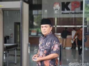 Akom Mengaku Tak Terima Uang e-KTP, Hakim: Yakin?
