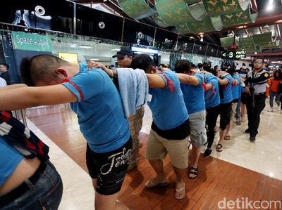 WN China Pelaku Cyber Fraud Dipulangkan ke Negaranya