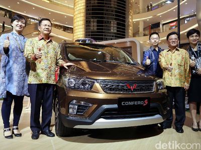 Foto: Mobil Murah Meriah ala Wuling