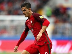 Montella: Andre Silva Punya Masa Depan Cerah