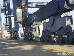 Ke Pelabuhan Tanjung Priok, Menhub Cek Dwell Time dan Gerbong MRT