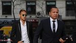 Neymar yang sedang Jadi Pusat Perhatian Itu
