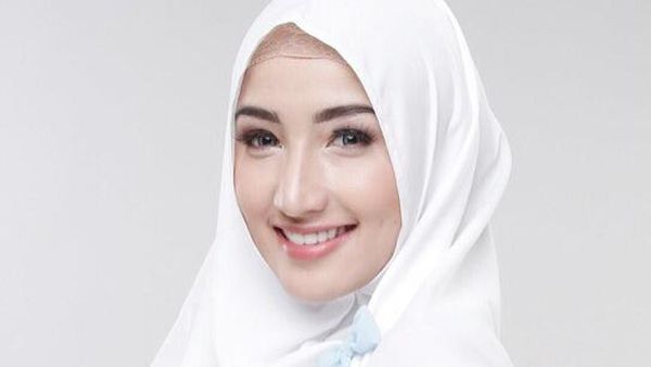 Foto: Pesona 11 Dokter Cantik Berhijab yang Populer di Instagram