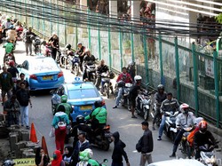 Pak Jokowi, Opang hingga Sopir Bajaj Juga Butuh Bantuan Corona