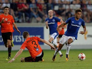 Everton Melaju ke Babak Play-off