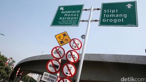 Dear Habiburokhman, Ini Rambu Lalin di Simpang Susun Semanggi